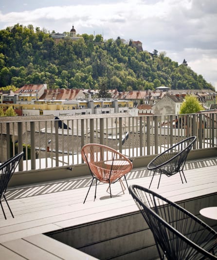 Stylish outdoor terrace at Lendhotel, perfect for networking events and casual gatherings.