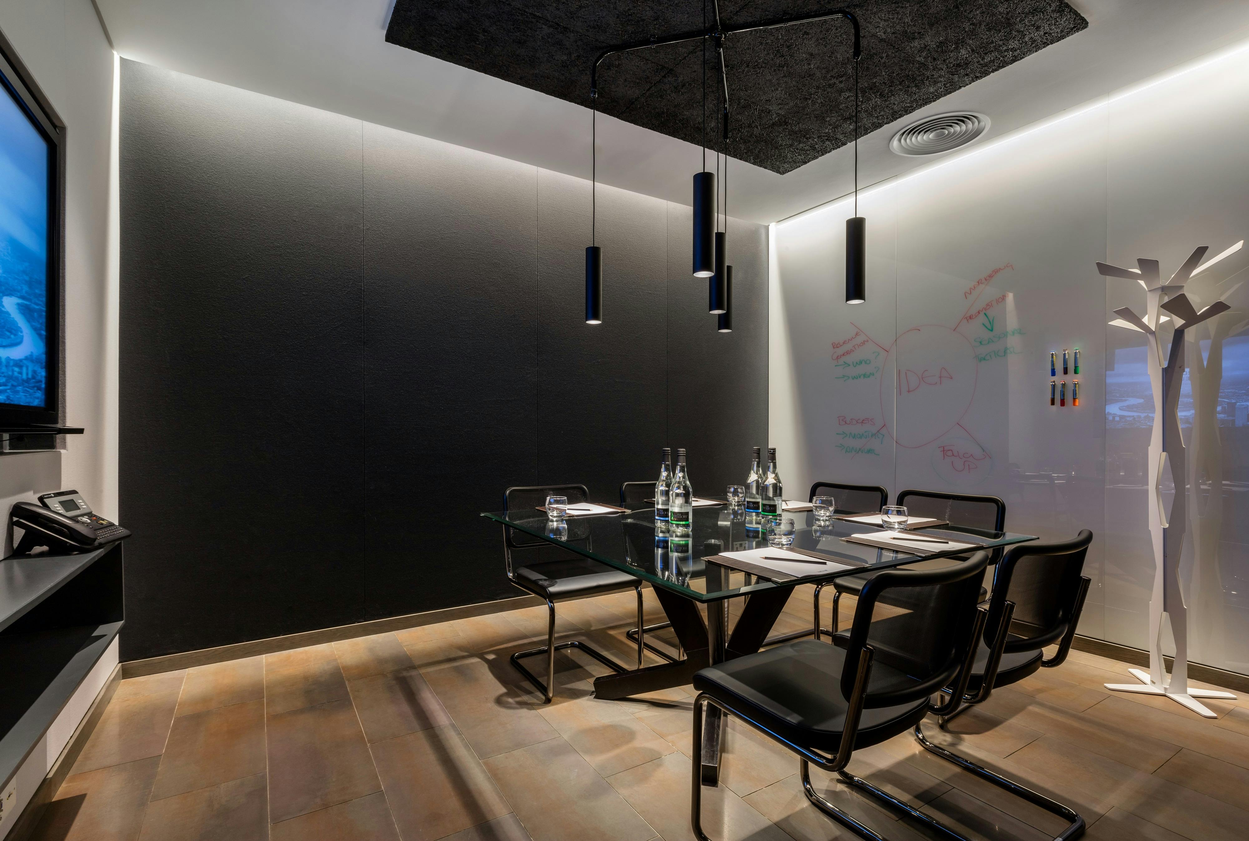Radisson Blu Hotel, London Mercer Street - Private Room 3 image 1