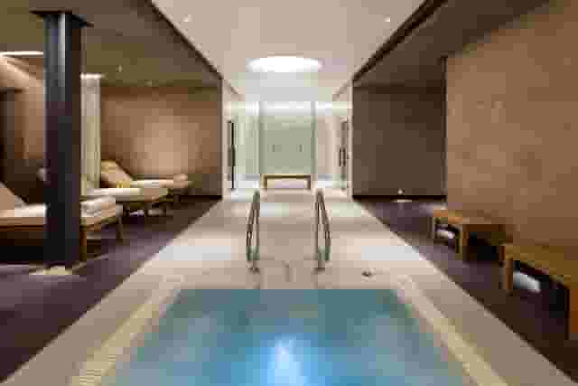 Radisson Blu Edwardian Heathrow