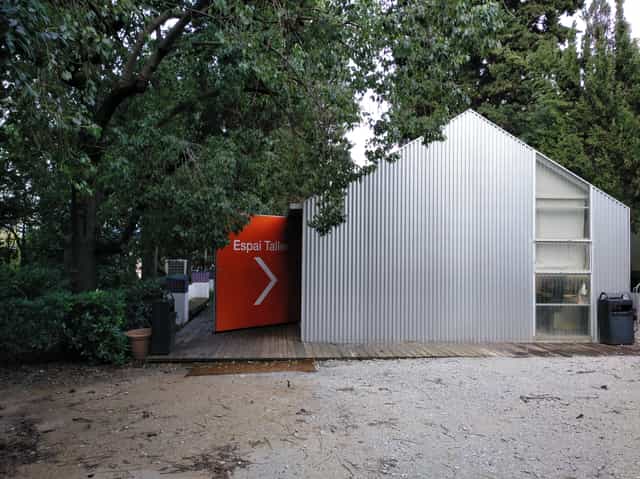Cypress Garden at Fundació Joan Miró: modern venue for creative events and gatherings.
