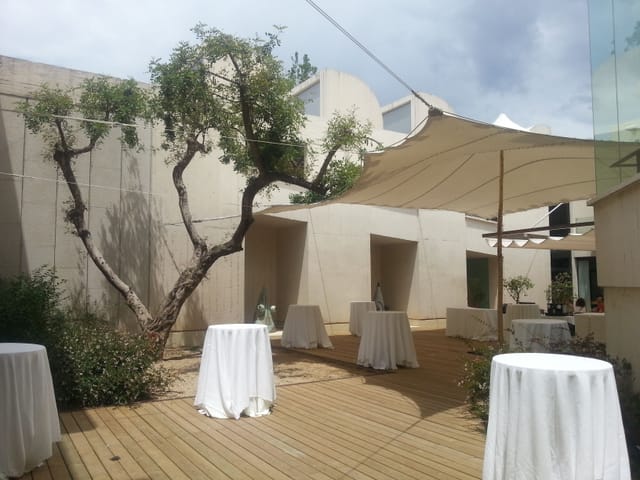 Carob Tree Patio at Fundació Joan Miró, elegant outdoor event space for receptions.