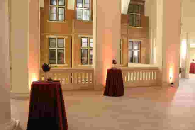 The 1851 Courtyard & The Carolean
