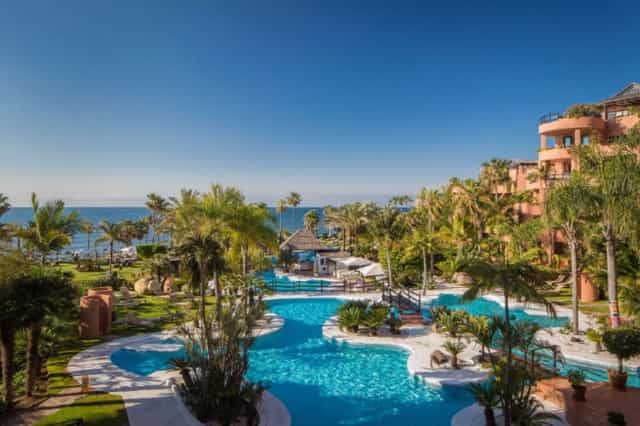 Poniente at Kempinski Hotel Bahía: lush resort ideal for corporate retreats and events.