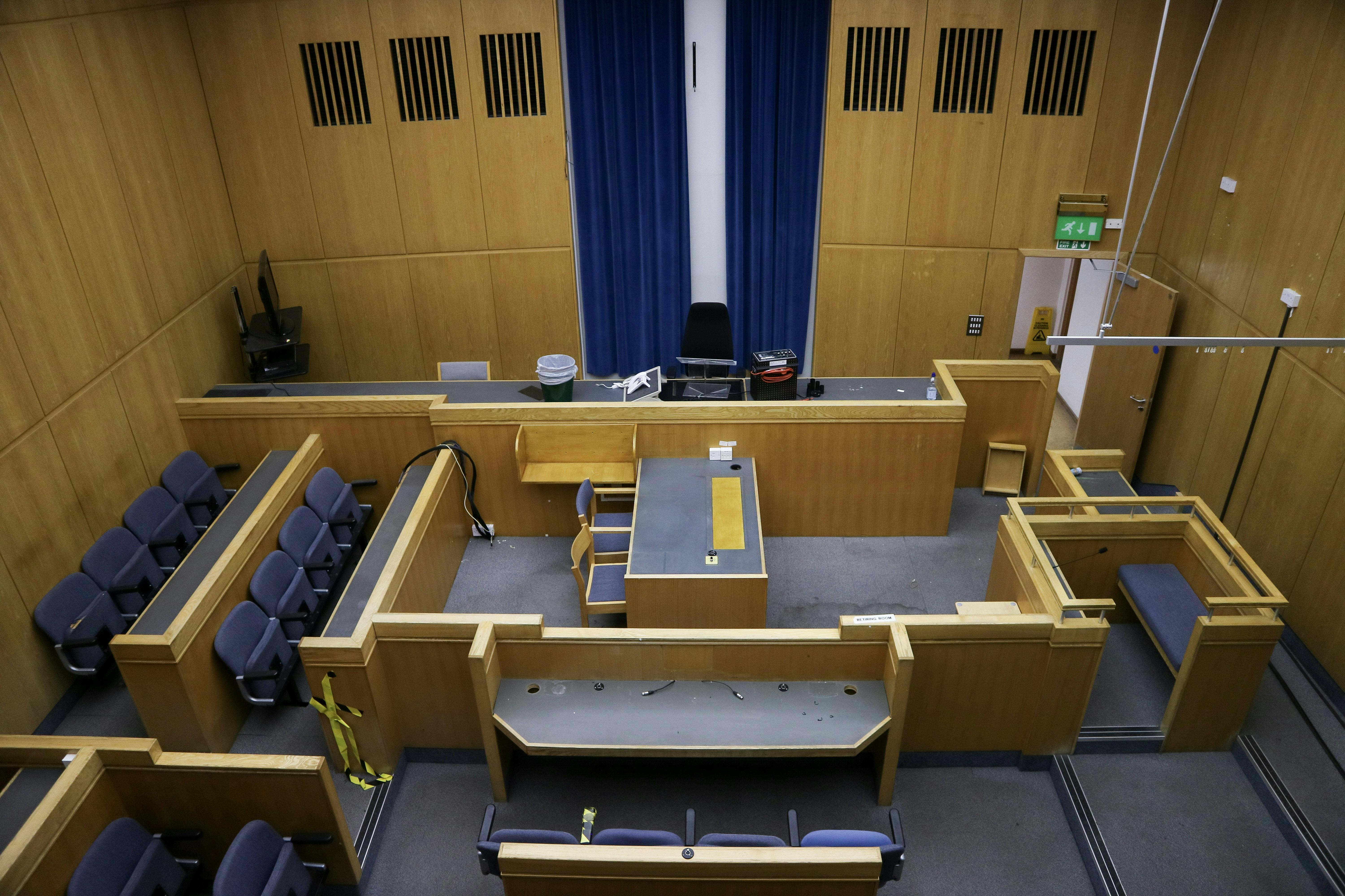 Camberwell Green Magistrate's court - Court rooms/Holding cells/Offices image 1