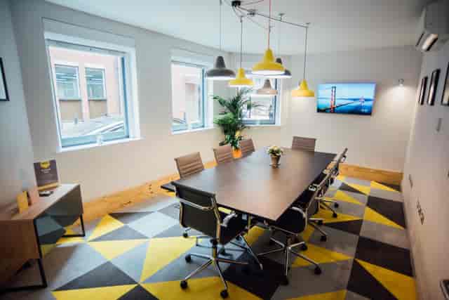 Wizu Workspace - Park Cross Street