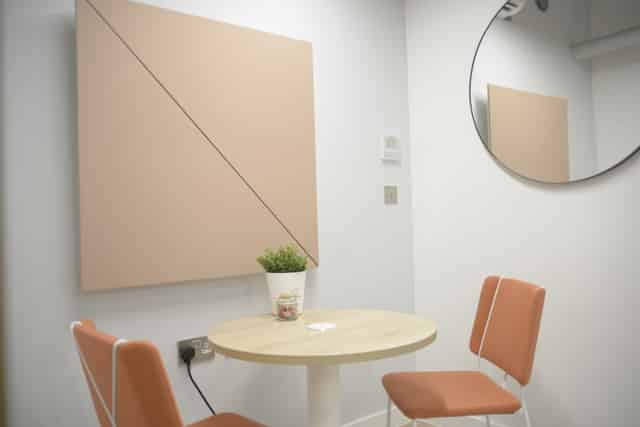 Rey Meeting Room