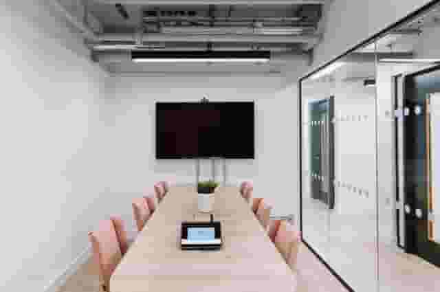 Alto Meeting Room