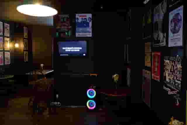 Karaoke Snug