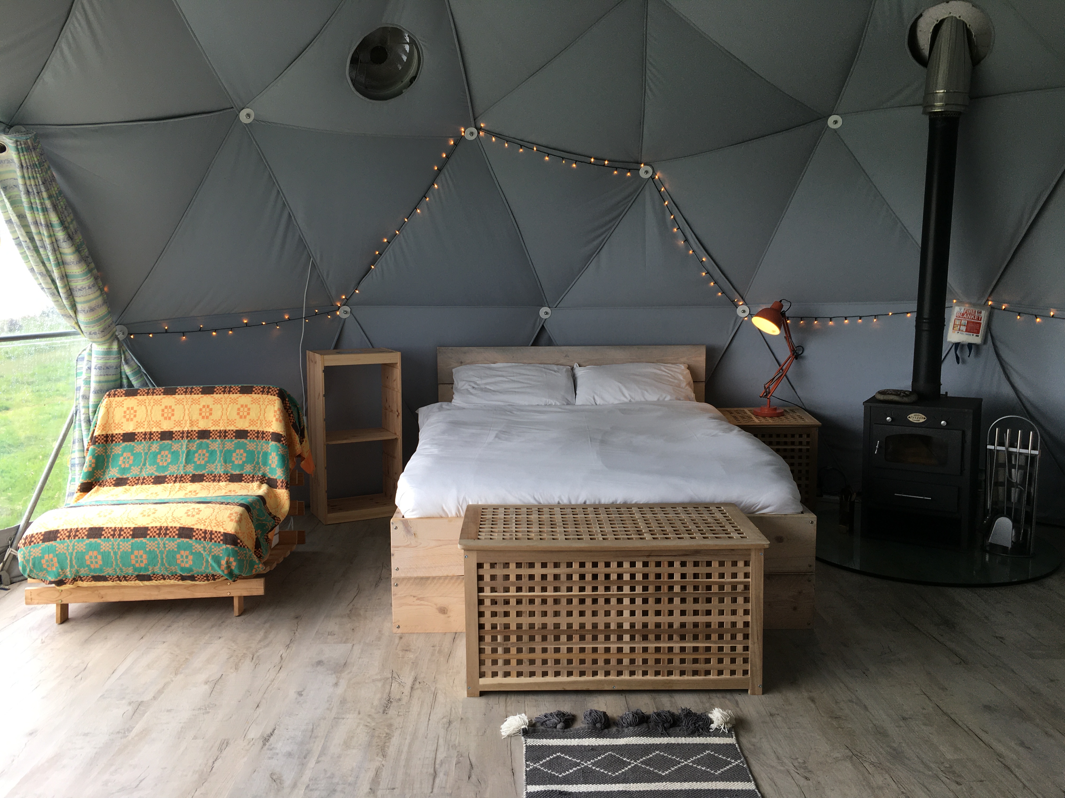 Cozy glamping setup with koa tree, perfect for retreats and team-building events. - Banner