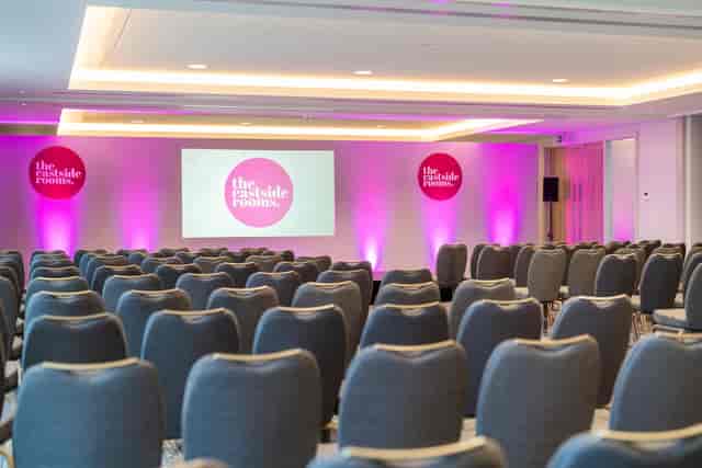 Ashtead Suite event space with arranged chairs, ideal for conferences and seminars.