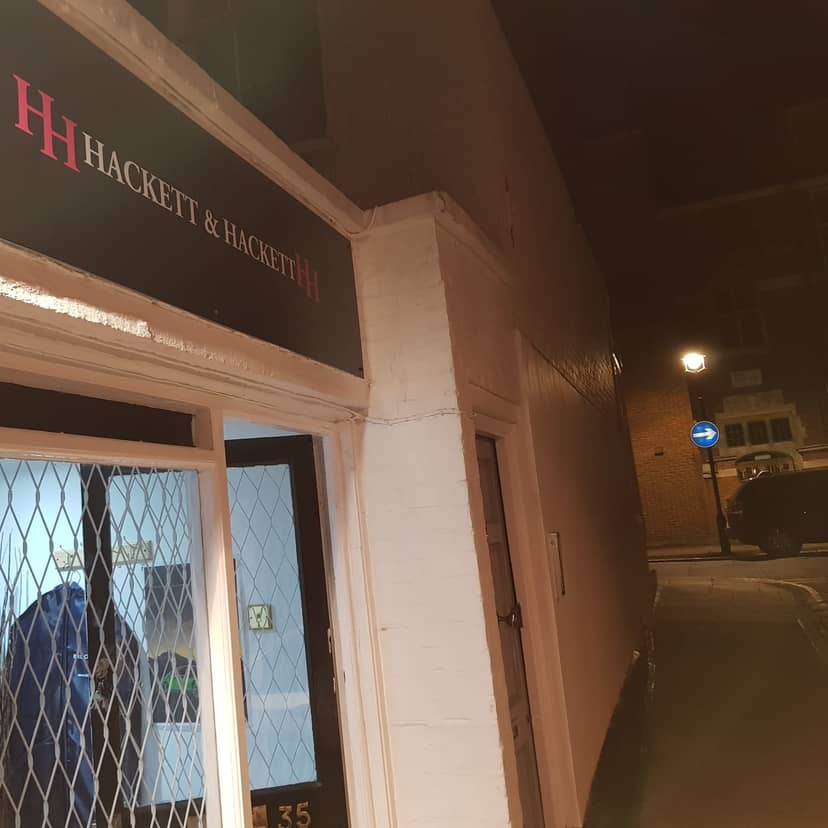 "Cozy urban venue Hackett & Hackett for intimate meetings and networking events."
