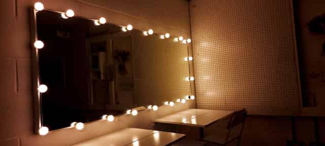 Daylight / Blackout Infinity Cove Photography/Video/Events Studio - Space 2 OF 3