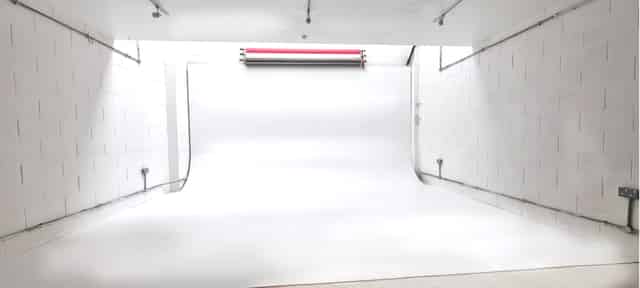Daylight / Blackout Infinity Cove Photography/Video/Events Studio - Space 2 OF 3