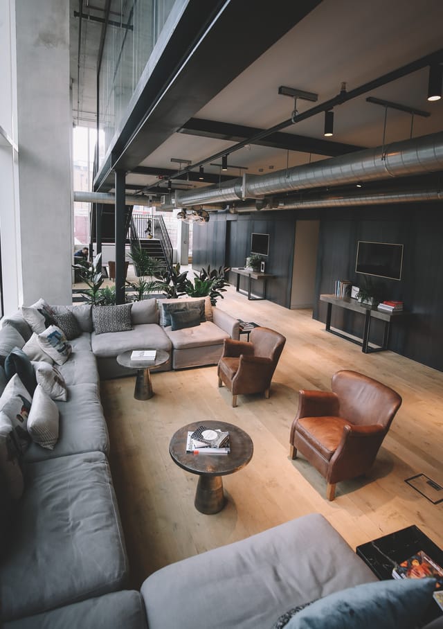 Modern lounge with comfortable seating, ideal for networking events and meetings.