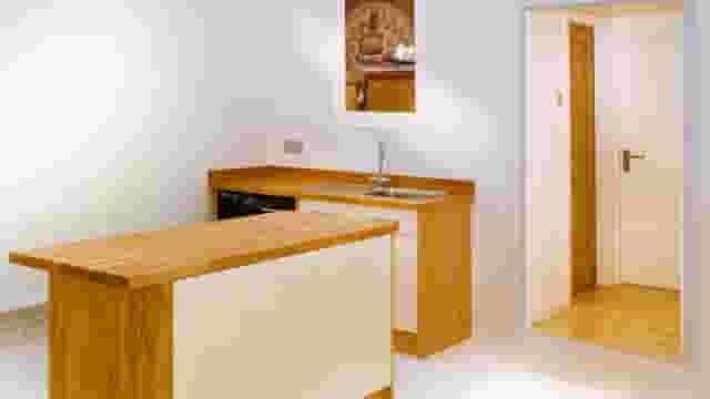 Des Fildes Hire Studio