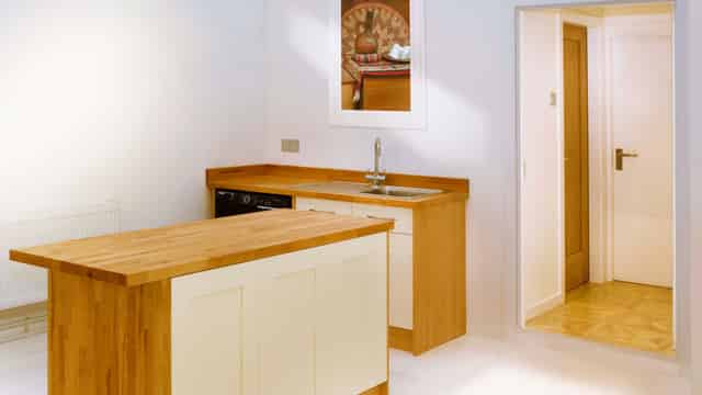Des Fildes Hire Studio