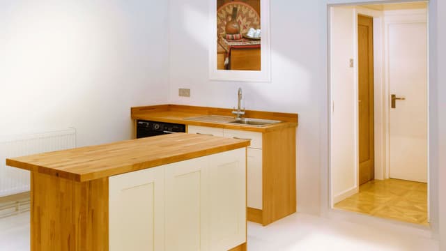 Des Fildes Hire Studio