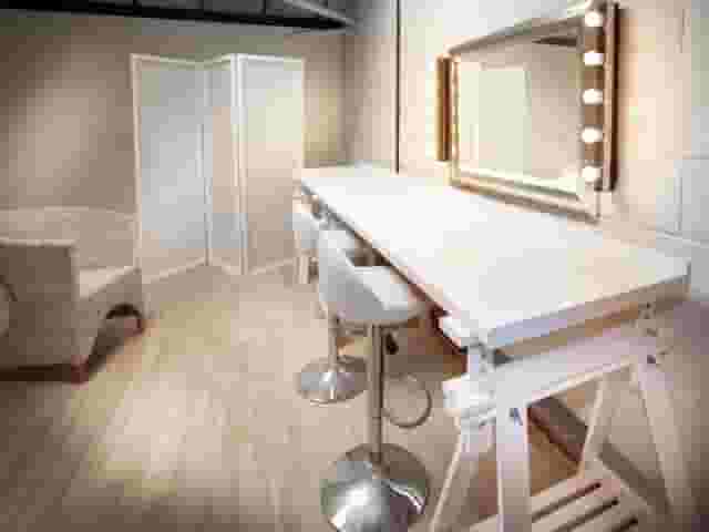 Des Fildes Hire Studio