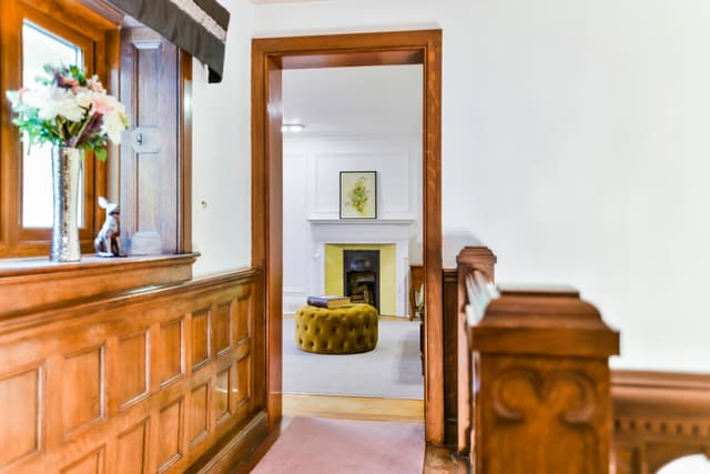 Kingswood Manor - Surrey's Hidden Gem