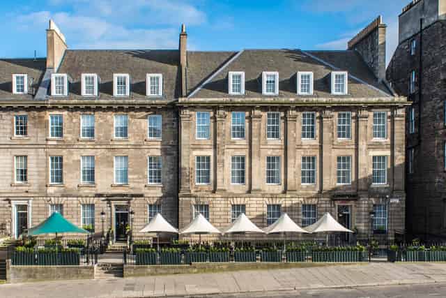 Courtyard by Marriott Edinburgh City