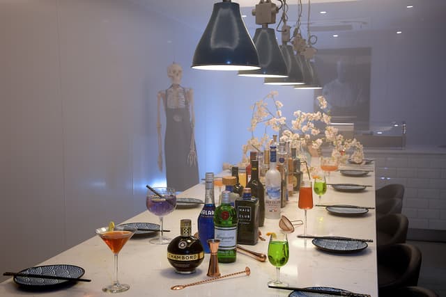Lu Ban Bar and Restaurant