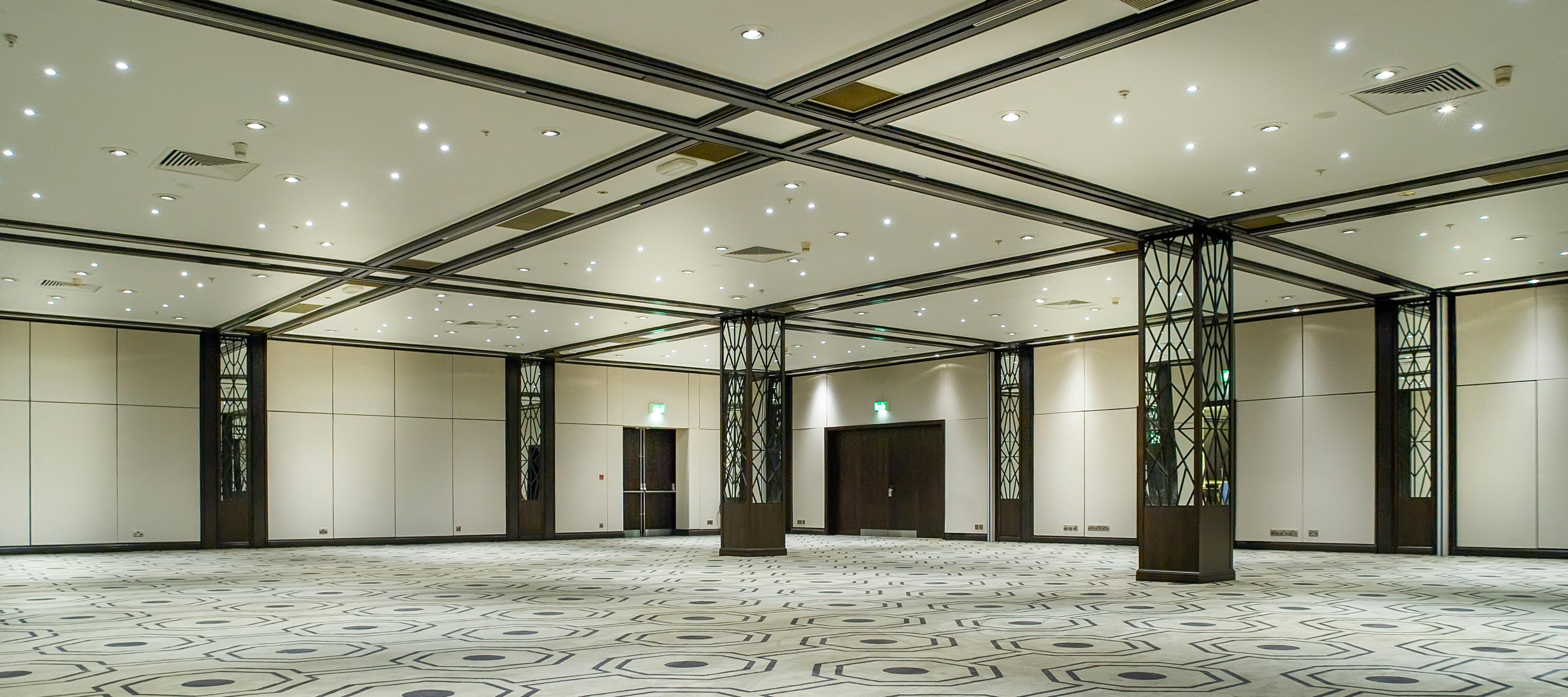 Ascot Suite at Hilton London Gatwick: spacious event space for corporate meetings and gatherings.