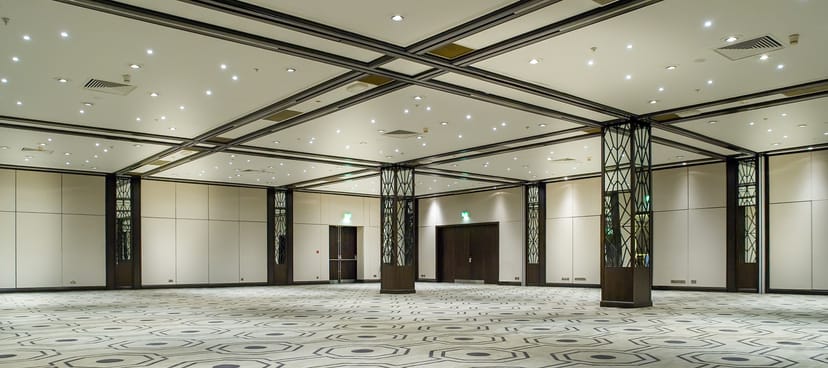 Ascot Suite at Hilton London Gatwick: spacious event space for corporate meetings and gatherings.