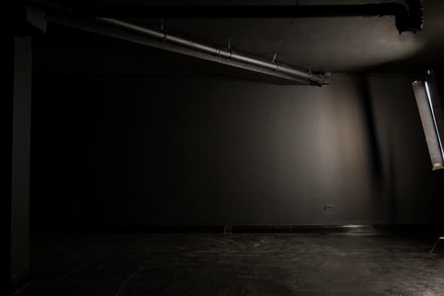 Blackout studio