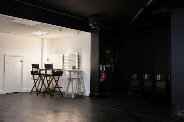 Blackout studio