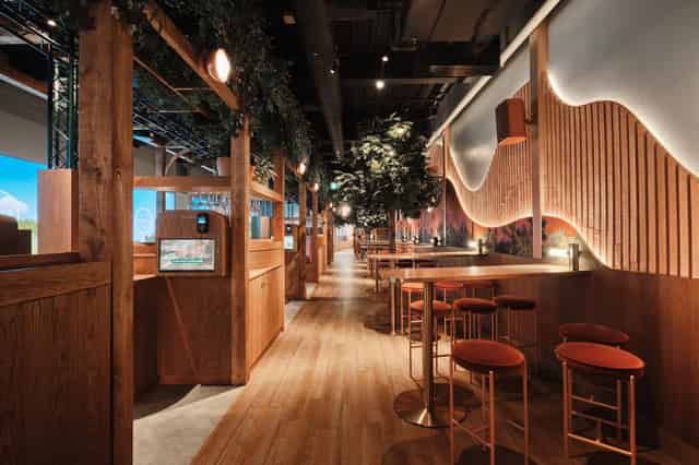 Clays Canary Wharf