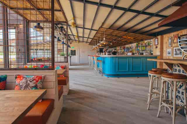 Santiago Sun Terrace: vibrant venue with stylish bar for meetings and events in Newcastle.