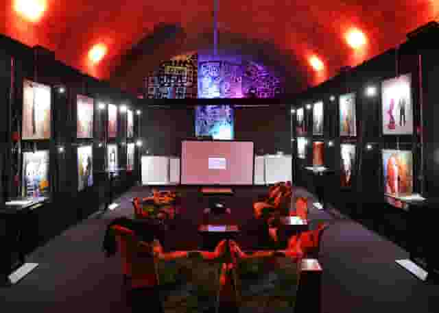 Aures London
