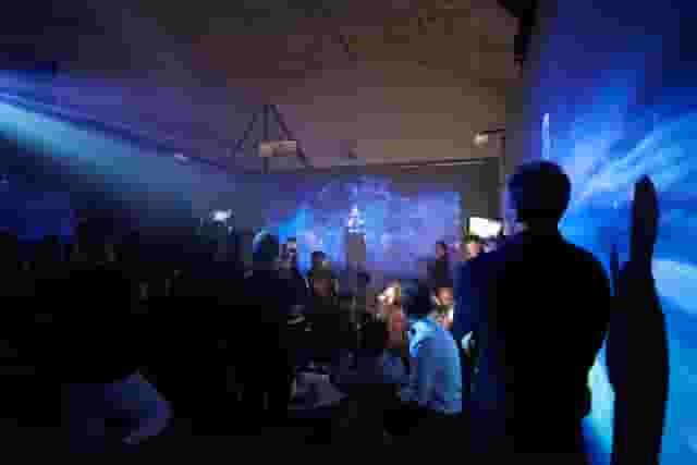 Aures London