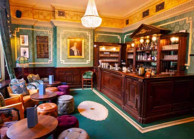 The Gin Bar