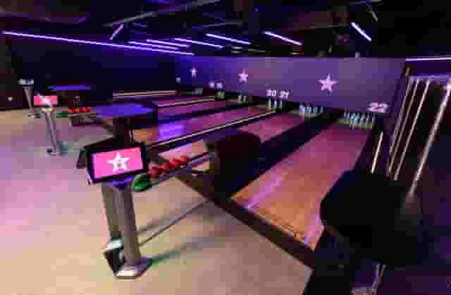Hollywood Bowl London O2