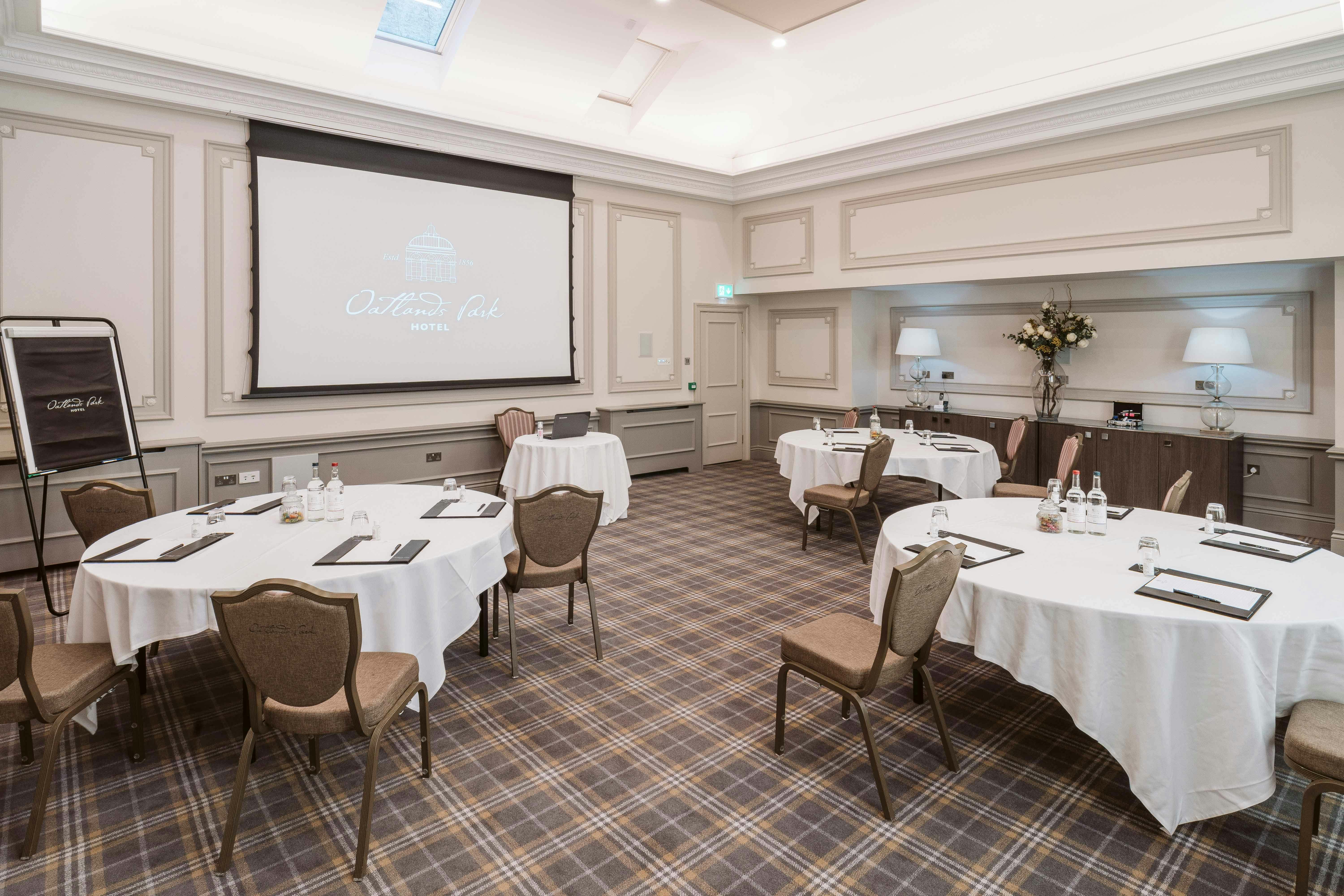 Oatlands Park Hotel - Cromwell Room image 1