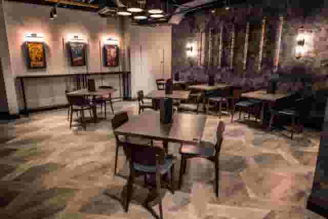 Topaz private room