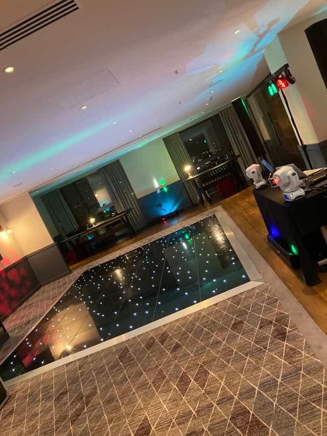 18th Floor Lounge at Hyatt Regency Manchester with illuminated dance floor for events.
