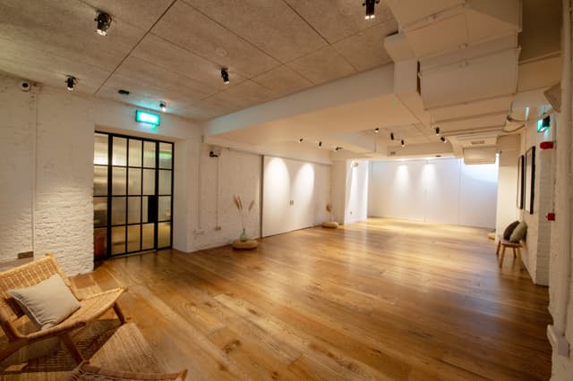 White Room