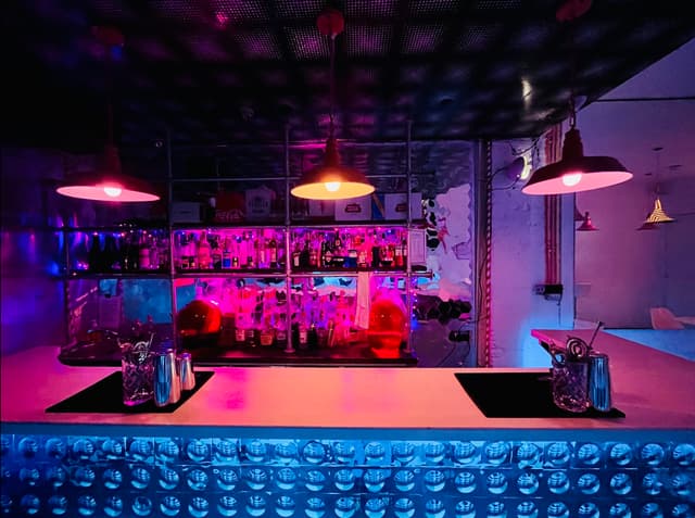Bonkers Bar