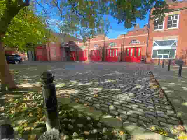 Albert Bentley Place - Crescent