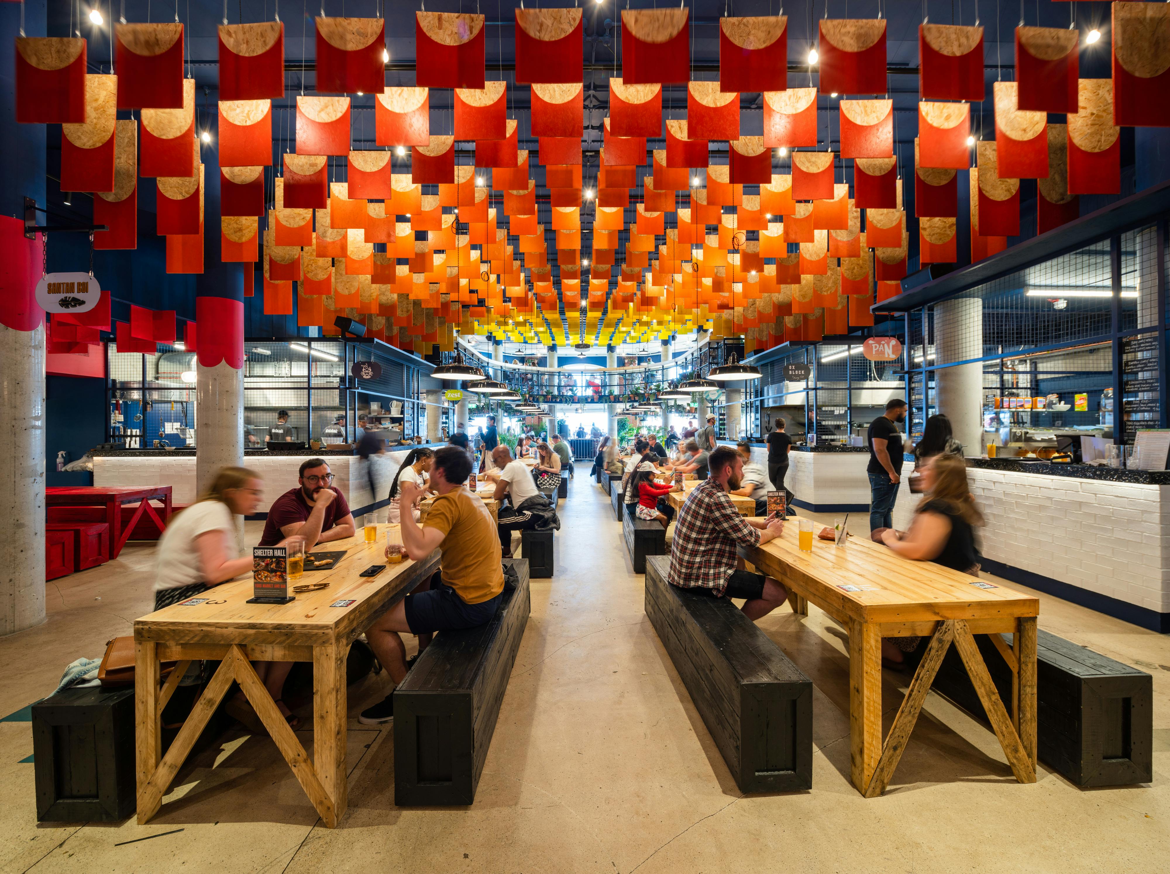 Vibrant Main Hall in Shelter Hall, perfect for casual gatherings and networking events.