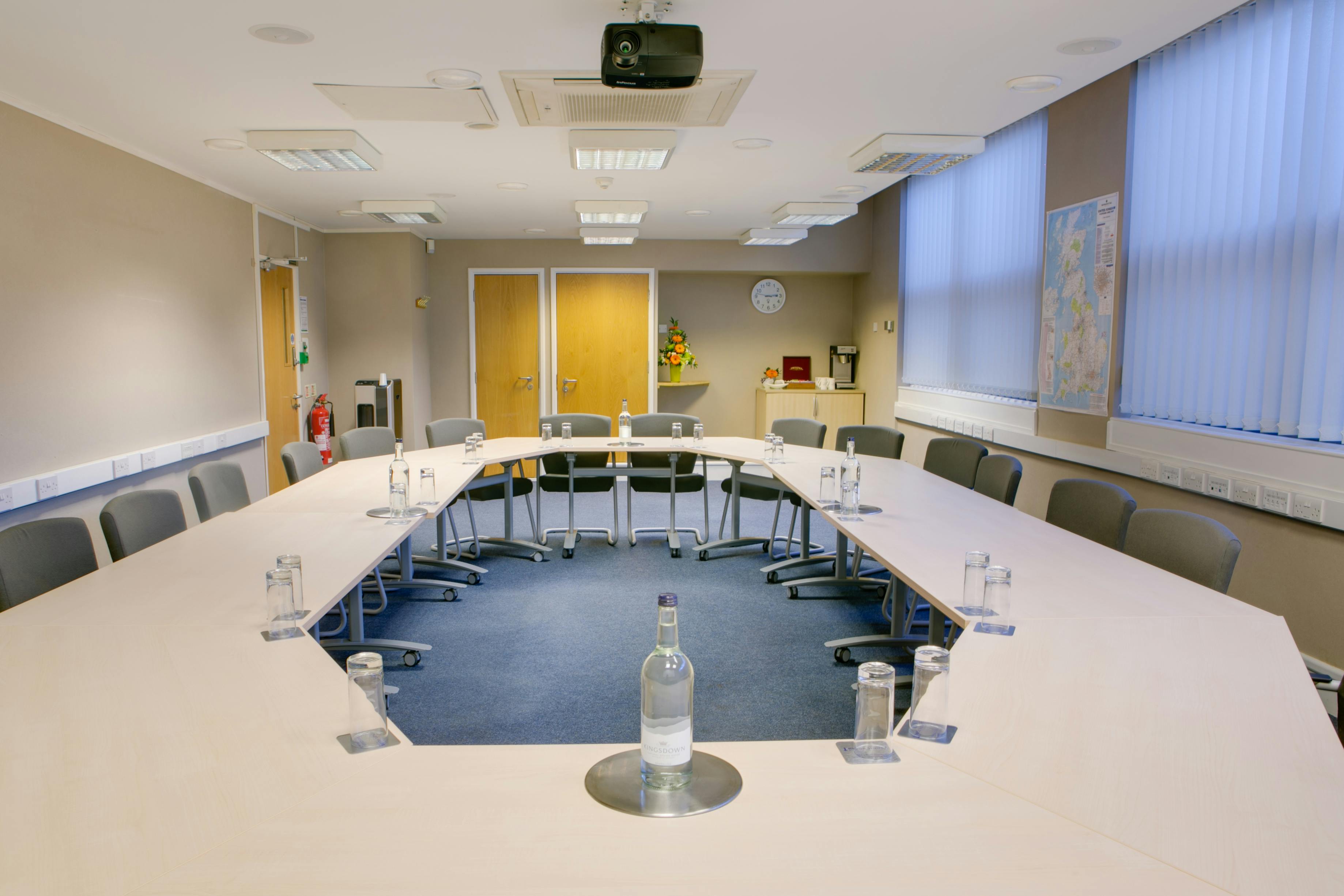 Kings House Management (UK) Ltd - King George image 1