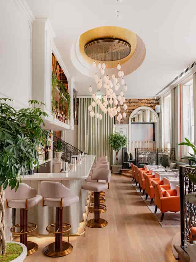 Amelie - The Ground Floor