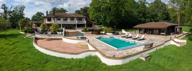 The Villa Mansion