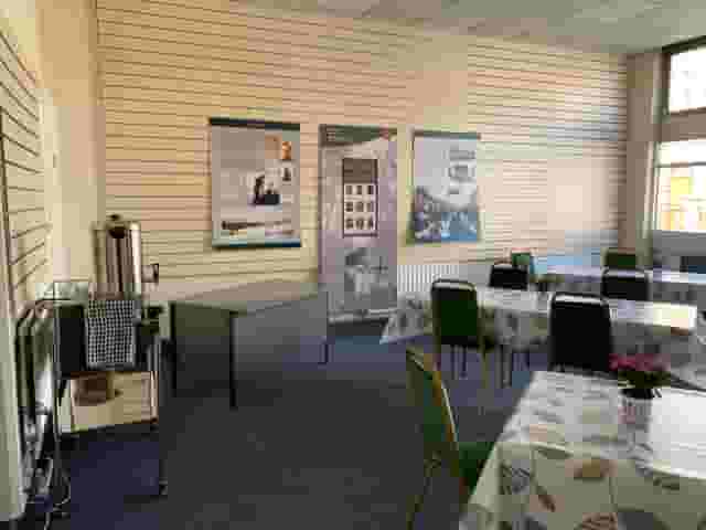 Llani Pop Up