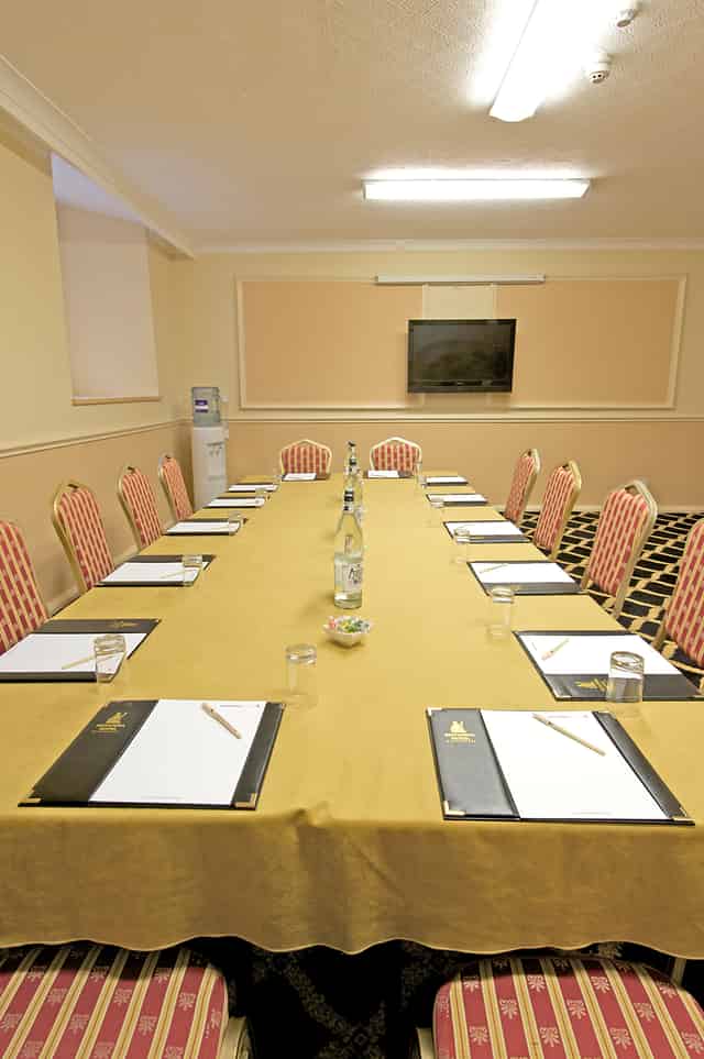 Piccadilly Suite