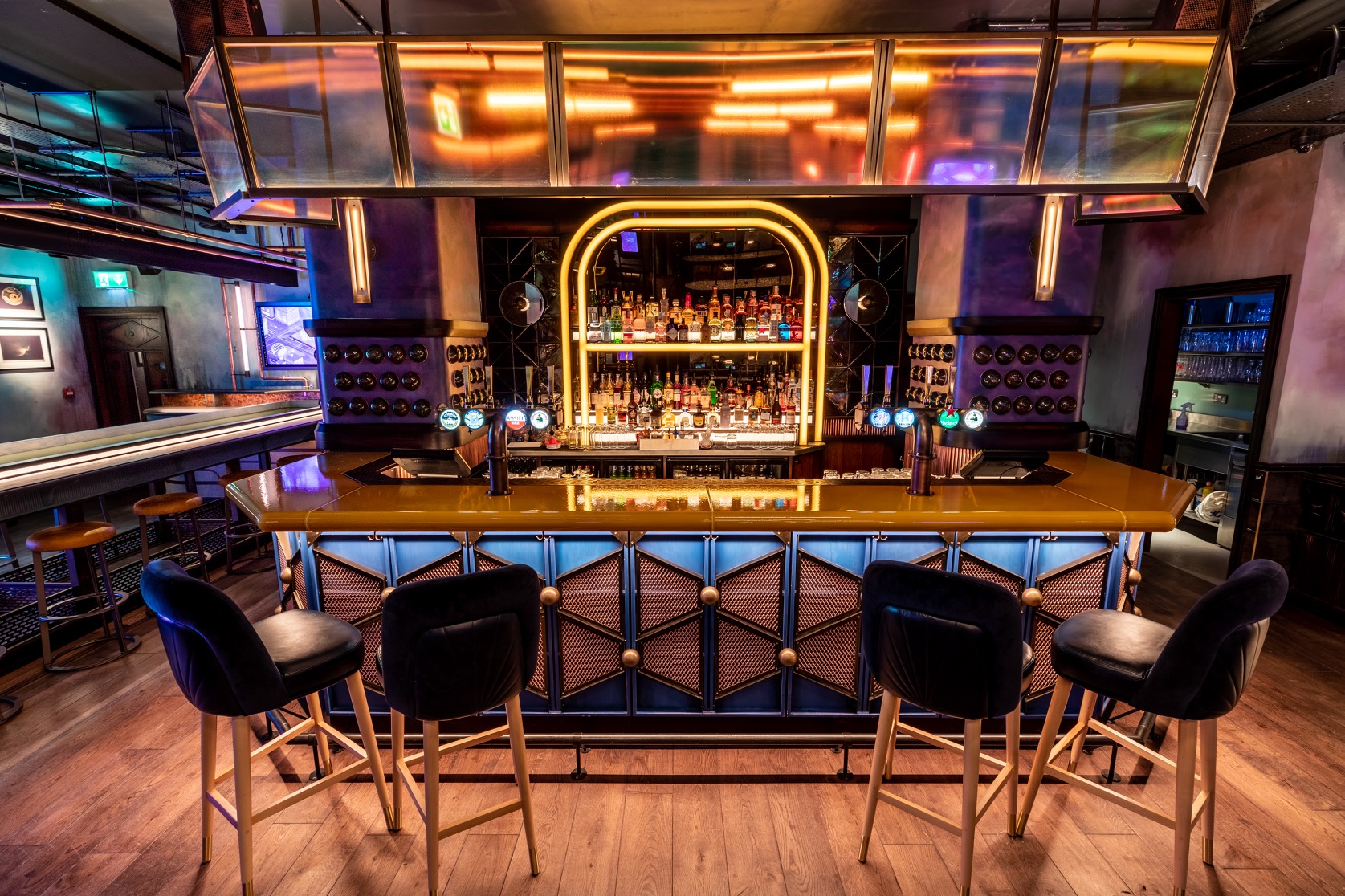 Stylish bar at The Biberdorf, Electric Shuffle for networking events and social gatherings. - Banner
