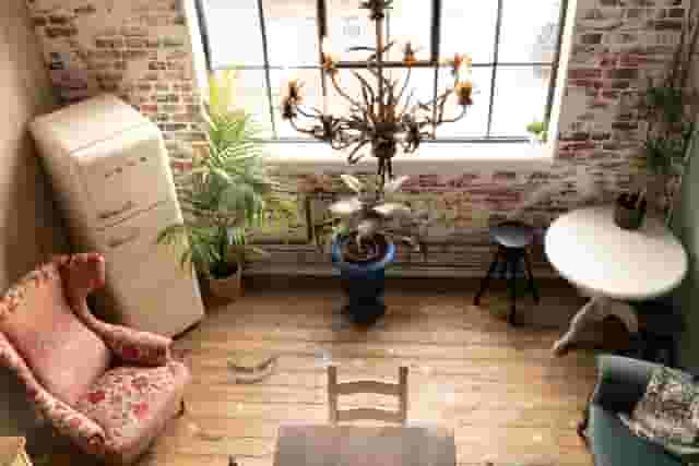 Crixus Studio Bohemian
