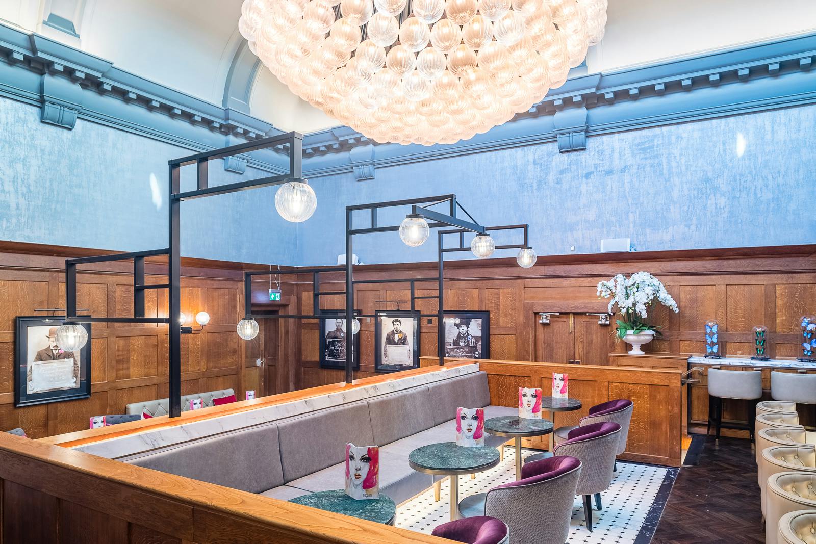 Courtroom Bar at The Dixon, Tower Bridge: elegant event space for meetings and gatherings.